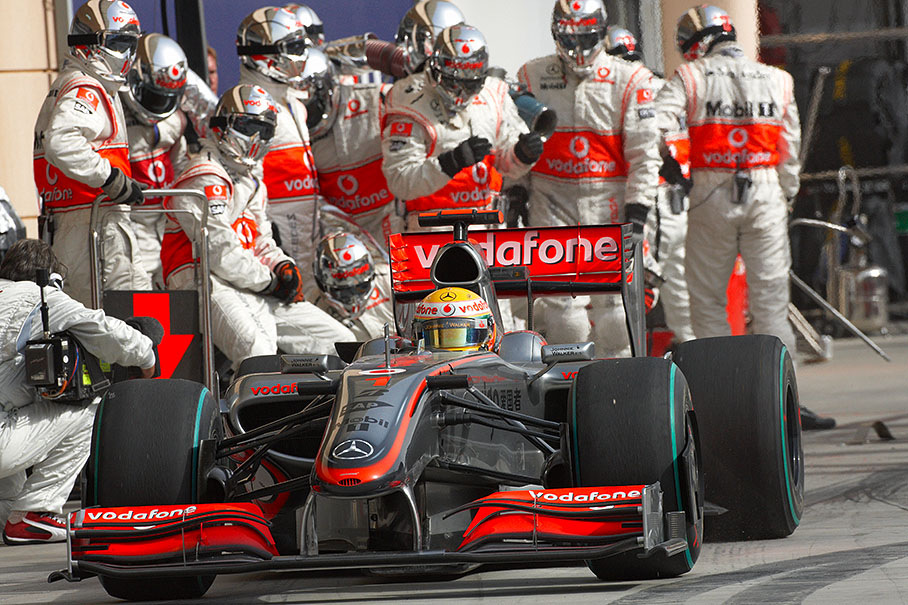Pit stop of Lewis Hamilton, McLaren-Mercedes