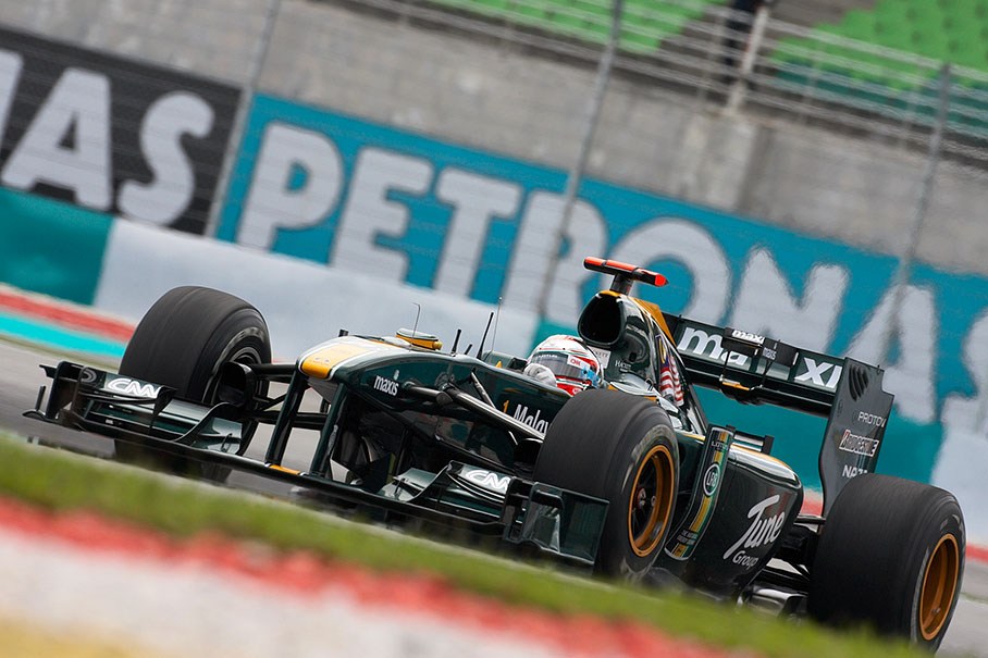 Jarno Trulli, Lotus Racing