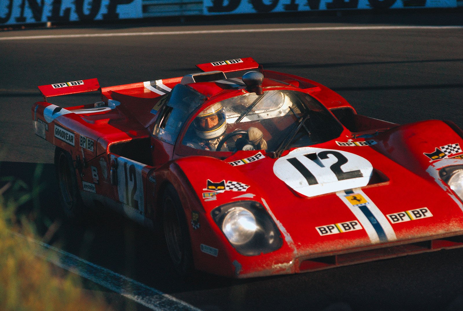 The third placed NART Ferrari 512 M #1020 driven by Sam Posey (USA) and Tony Adamowicz (USA, at the wheel), 24 h Le Mans, 1971