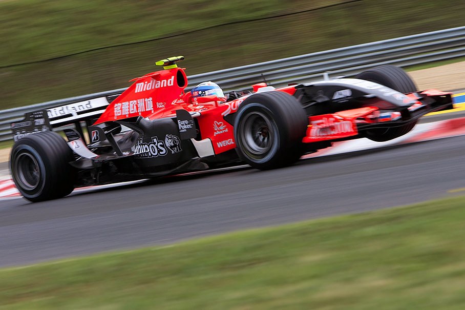 Markus Winkelhock speeding over the curbs