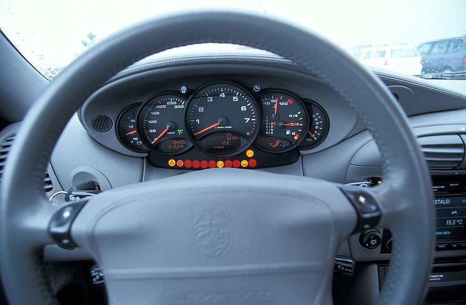 Porsche 911 (996) Carrera 4, 1999
