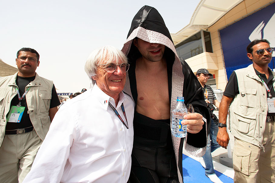 Bernie Ecclestone with the Hungarian artist David Merlini who just broke his own world record for holding breath underwater