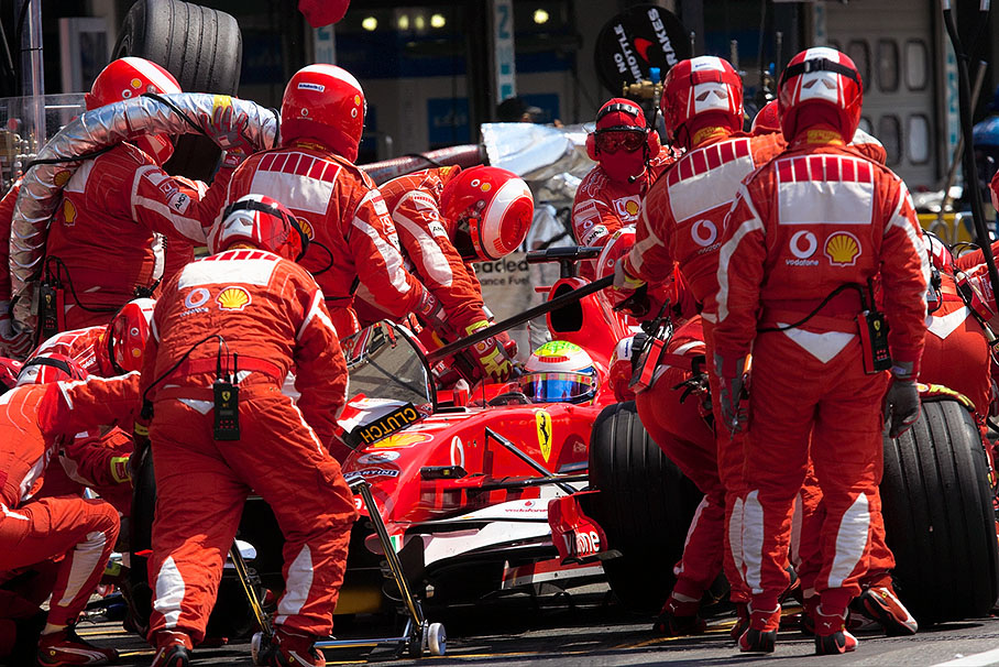 Felipe Massa during his first pit stop in lap 19