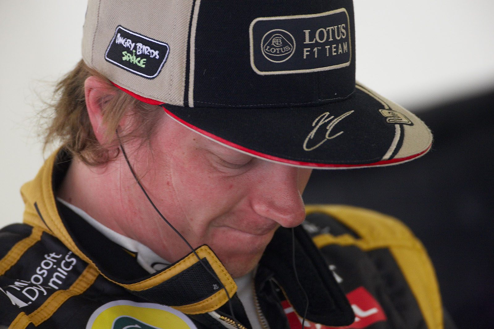 Kimi Raikkonen in Lotus pits after a hot ride in practice session