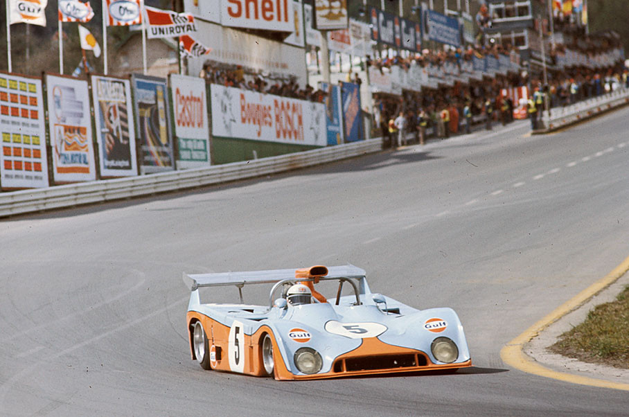 Mirage M6 Ford driven by Derek Bell (GB) / Mike Hailwood (GB)
