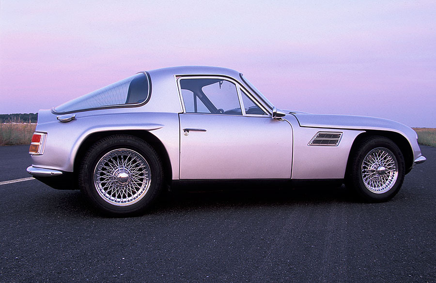 TVR Vixen 2500