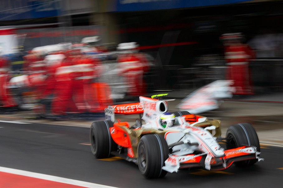 Fisichella out of Force India pits
