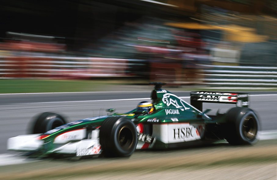 de la Rosa in his Jaguar