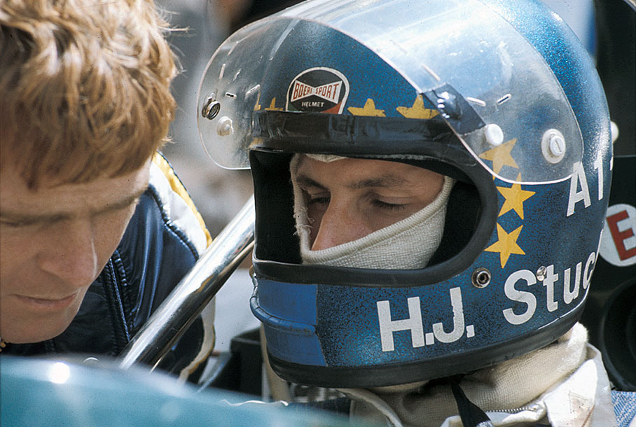 Hans-Joachim Stuck listens to March team boss Max Mosley, Belgian GP Nivelles-Baulers 1974
