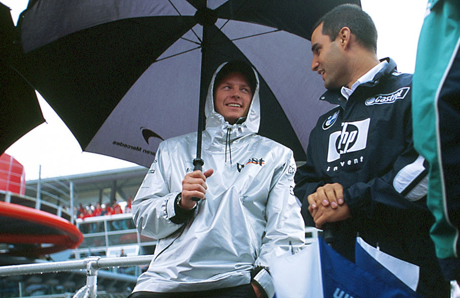 "Wannabe" World Champions Kimi Raikkonen and 2005 teammate Juan Pablo Montoya still looking like good friends