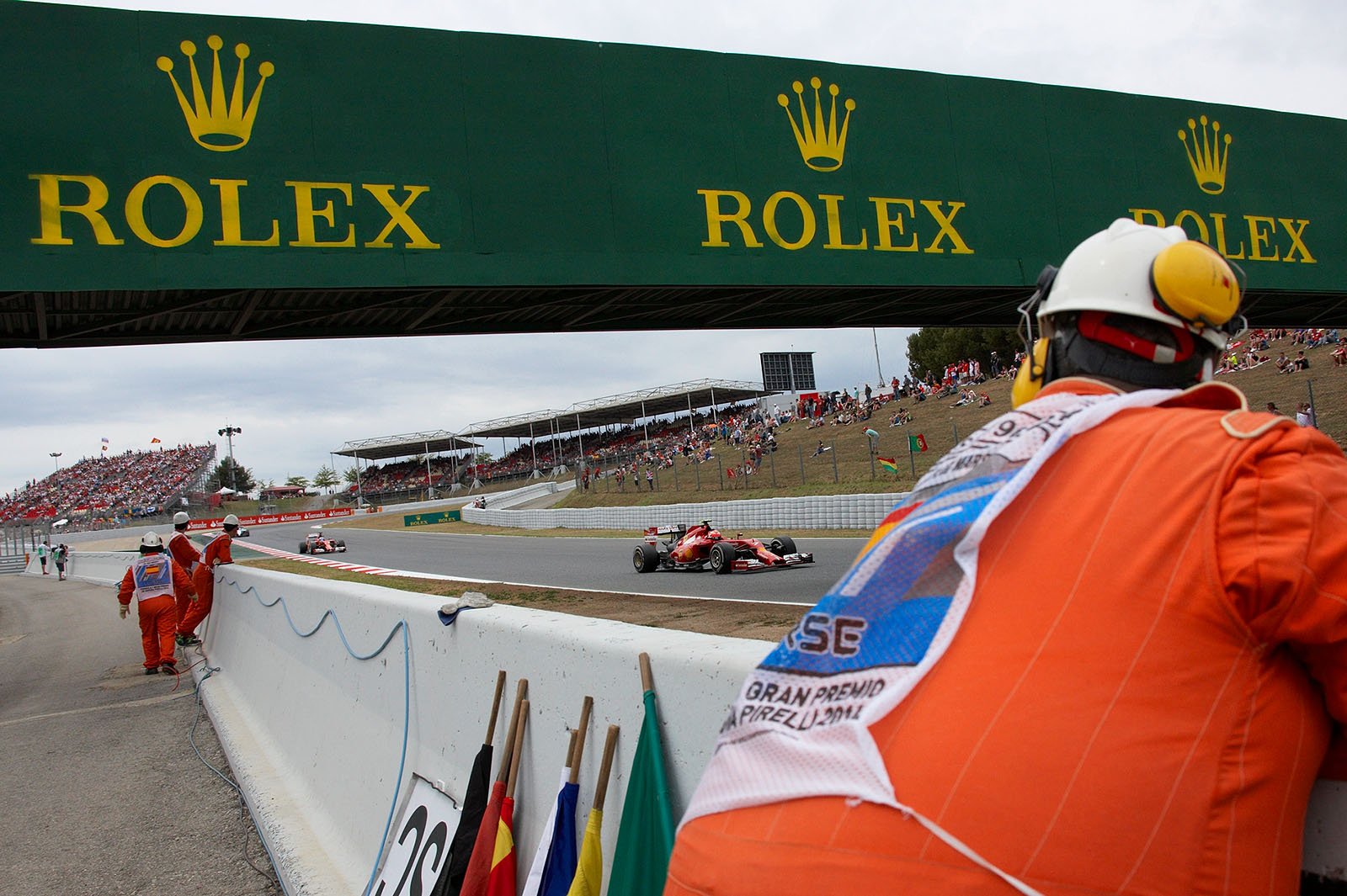 Both Ferraris of Raikkonen and Alonso having a nice battle during the race, Spanish Grand Prix, Barcelona, 2014