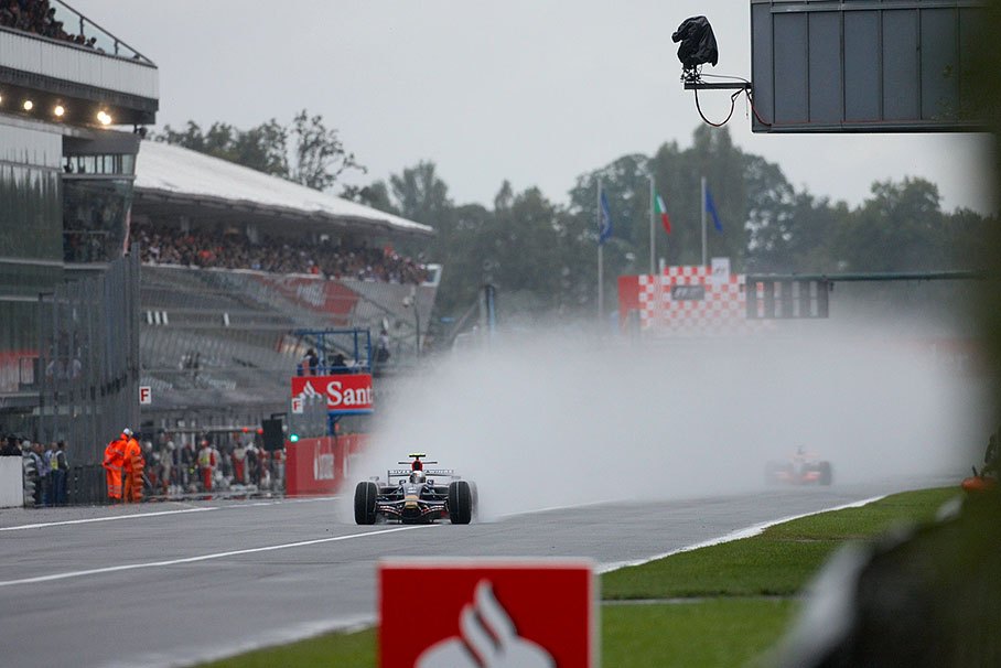 After the safety car disappears Vettel is set free to run the race of his life